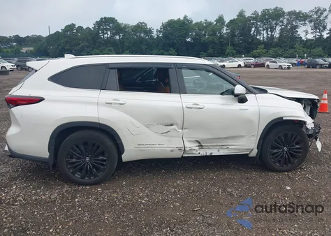 2020 Toyota Highlander Platinum from USA, damaged, VIN 5TDFZRBH8LS019792